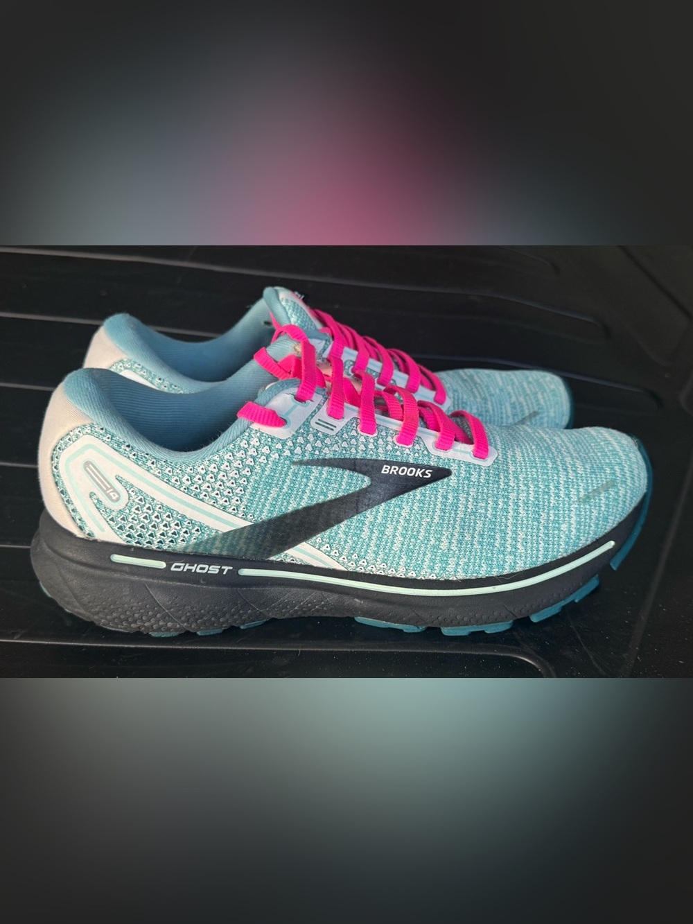 Brooks Women's Teal Running Shoes with Hot Pink Laces